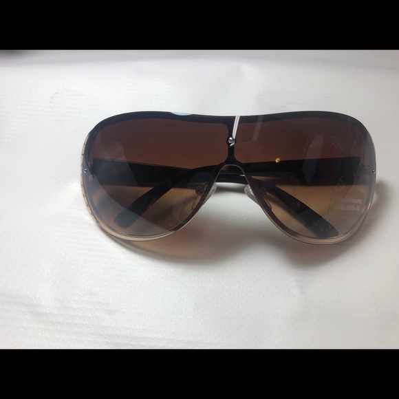 Sunglasses - Picture 1 of 4